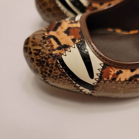 Dollhouse Dina Pumps With Patchwork Animal Prints And Hidden Platform Size 8M - Picture 5 of 11